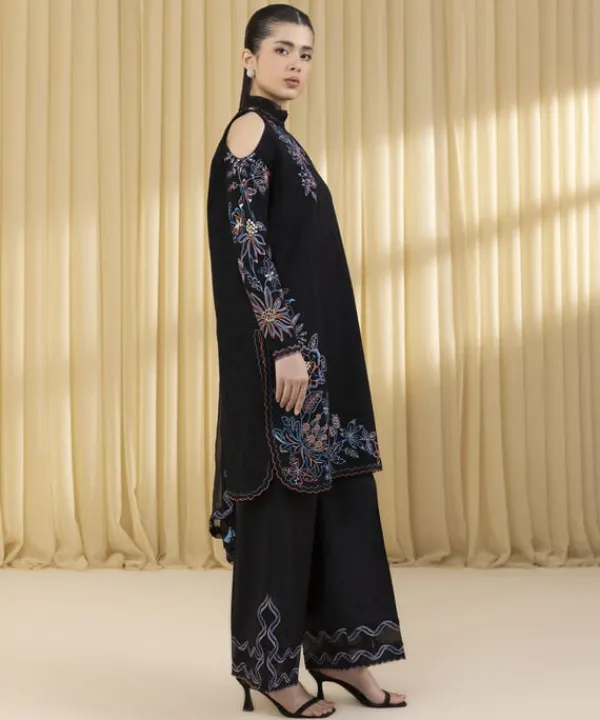 Hot Sapphire 3 Piece - Embroidered Cotton Jacquard Suit BlackDupatta