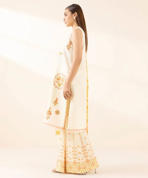 Clearance Sapphire 3 Piece - Embroidered Dobby Suit