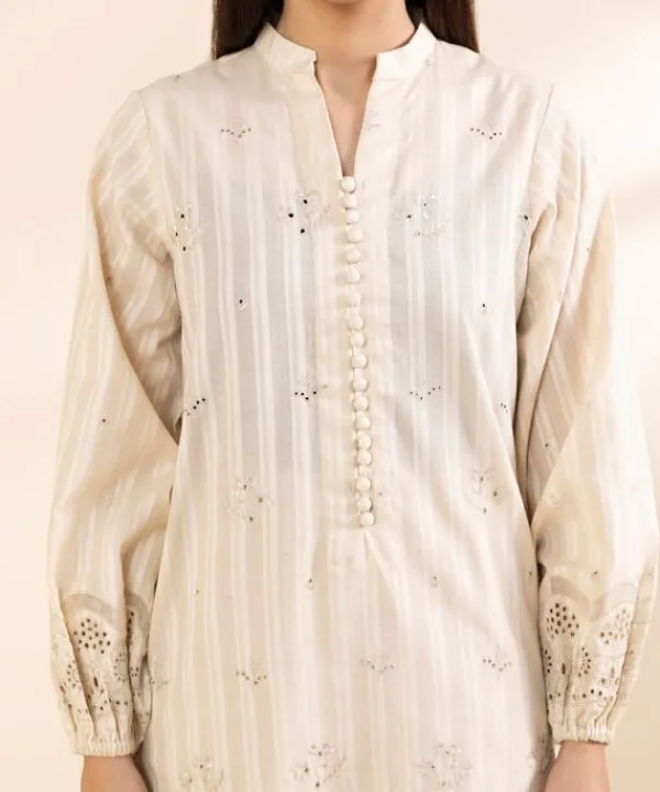 Hot Sapphire 3 Piece - Embroidered Dobby Suit Off WhiteDupatta