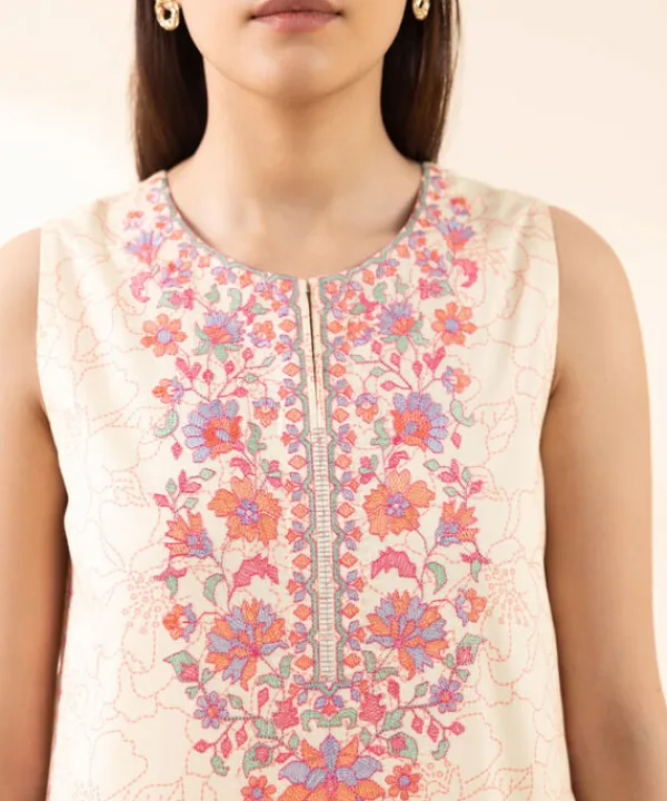 Fashion Sapphire 3 Piece - Embroidered Lawn Suit