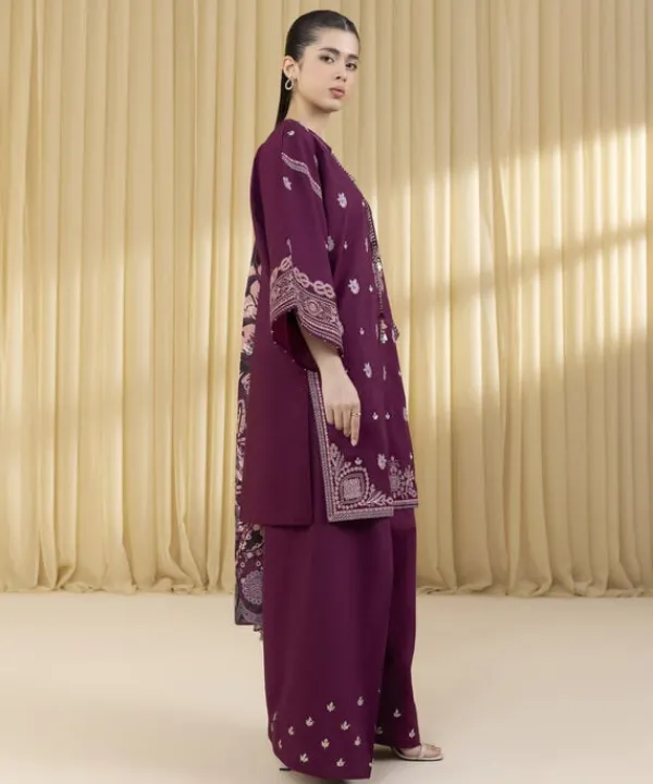 Fashion Sapphire 3 Piece - Embroidered Lawn Suit MagentaDupatta