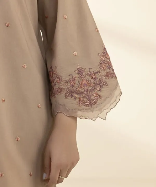 Outlet Sapphire 2 Piece - Embroidered Lawn Suit BeigeDupatta