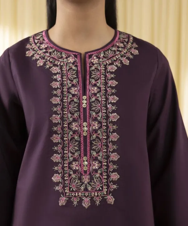 Online Sapphire 3 Piece - Embroidered Lawn Suit Dark PurpleDupatta