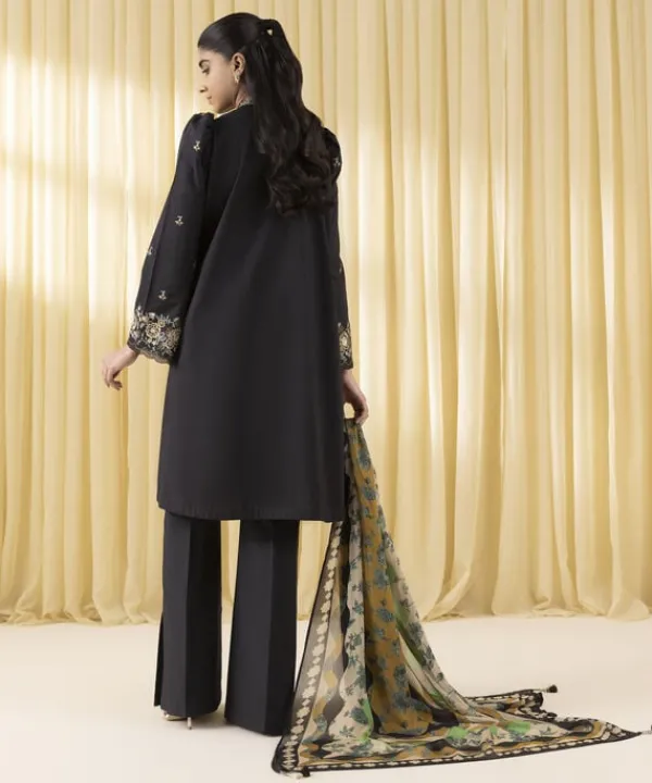 Fashion Sapphire 3 Piece - Embroidered Lawn Suit BlackDupatta