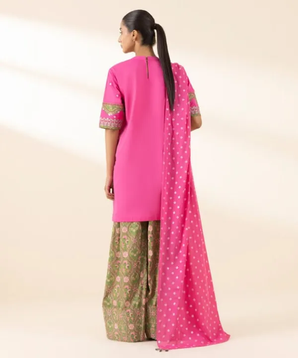 Best Sapphire 3 Piece - Embroidered Lawn Suit PinkDupatta