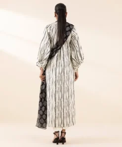 Online Sapphire 3 Piece - Printed Lawn Suit