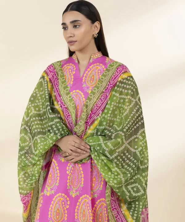 Online Sapphire 3 Piece - Printed Lawn Suit PinkDupatta