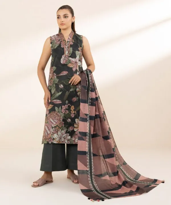 Discount Sapphire 3 Piece - Printed Lawn Suit Dark GreenDupatta