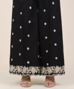 Best Sapphire Embroidered Cambric Flared Pants Black