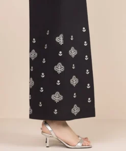 New Sapphire Embroidered Cambric Flared Pants Black