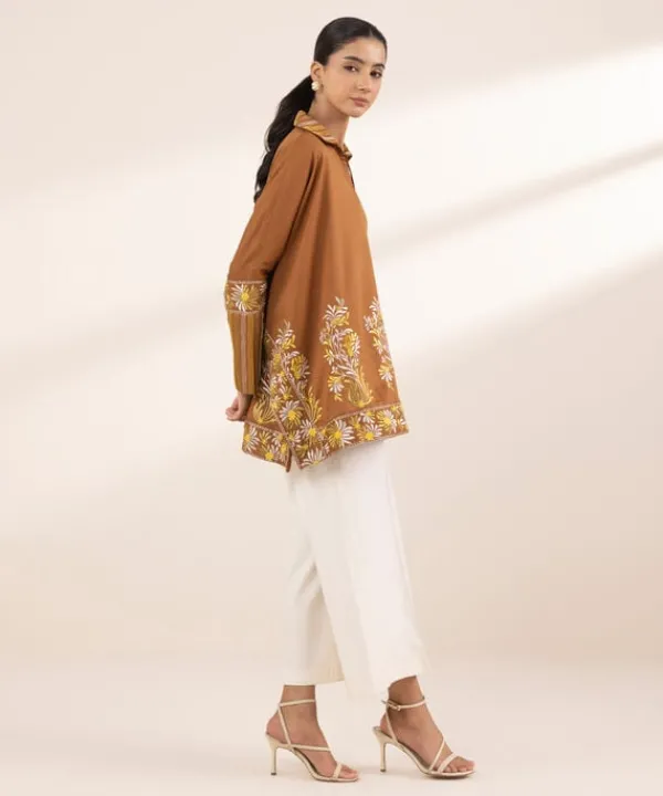 Hot Sapphire Embroidered Dobby Shirt Brown
