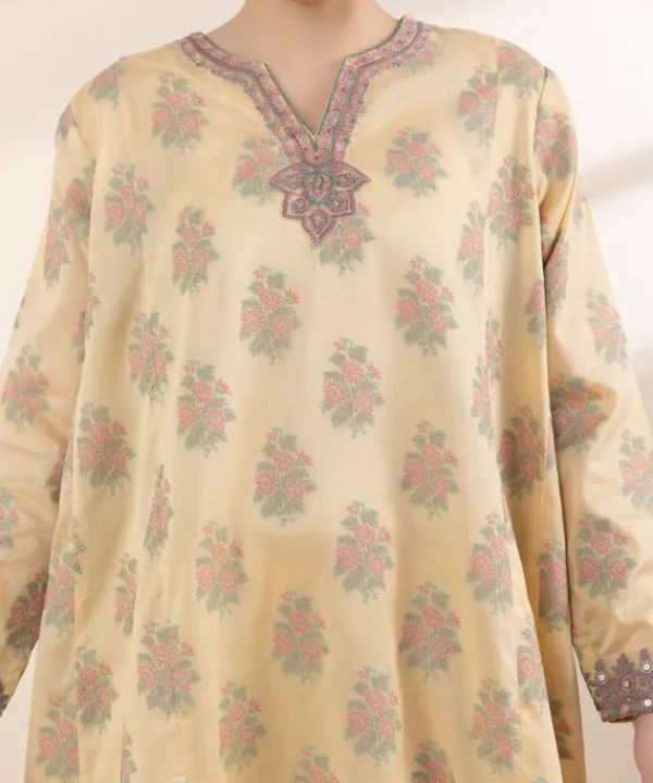 Fashion Sapphire Embroidered Jacquard Shirt