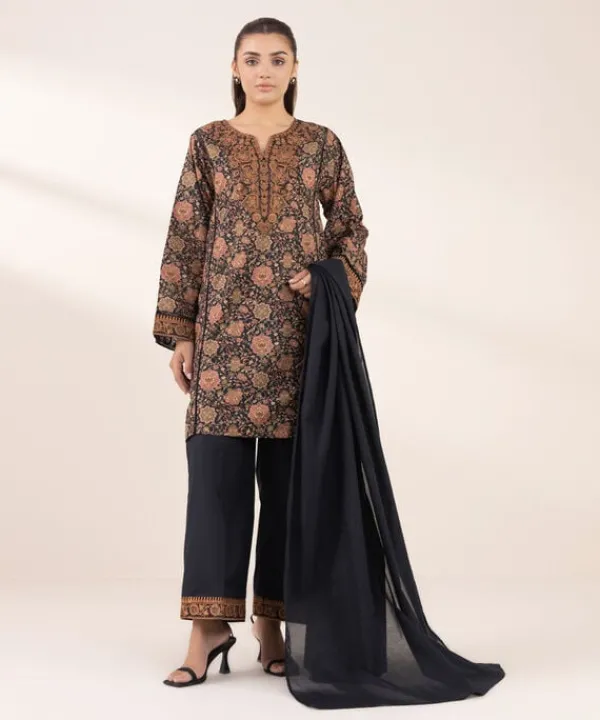 Hot Sapphire Embroidered Lawn Shirt Black
