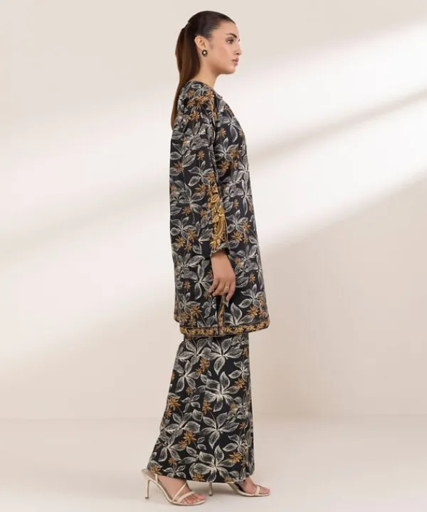 Hot Sapphire Embroidered Lawn Shirt