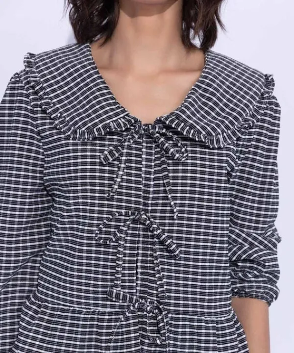 Fashion Sapphire Gingham Top With Tie Fastening Black & White