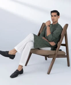 New Sapphire Schiffli Embroidered Cotton Kurta - Regular Fit Green