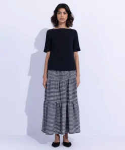 Outlet Sapphire Slash Neck Rib Top Black